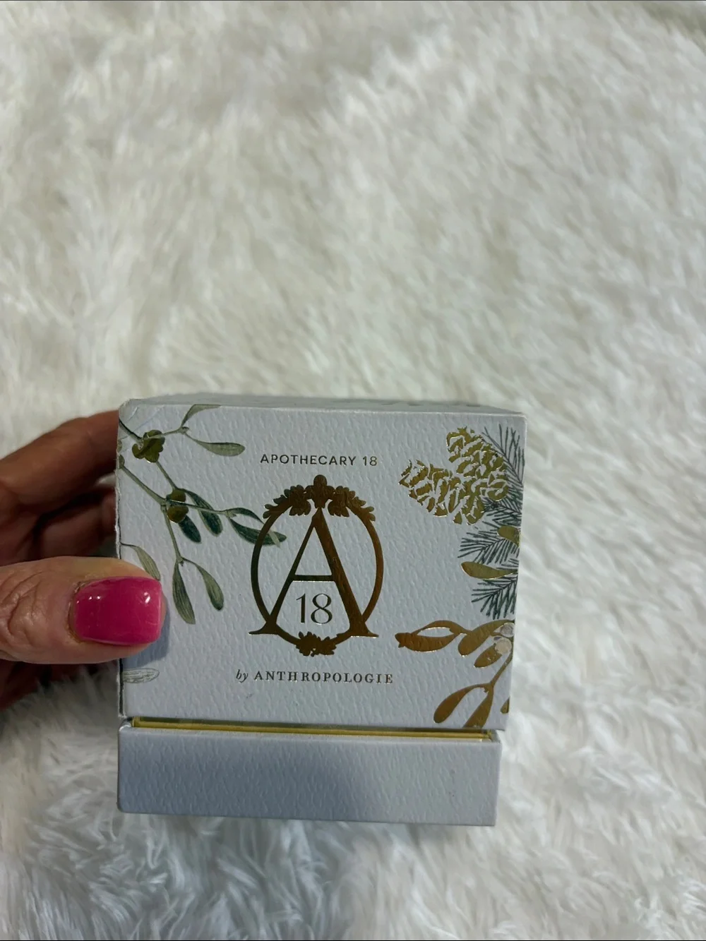 NWOT ANTHROPOLOGIE SCENTED CANDLE